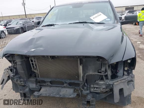 ✅ 2019 Ram 1500 SLT • VIN: 1C6RR6TT1KS683590 • Лот: 41431565. Опубликован ранее на IAAI с пробегом 82 350 миль. Бесплатный доступ к архиву аукционных продаж из США и подробный отчёт об истории автомобиля на DreamBid. Изображение 13.