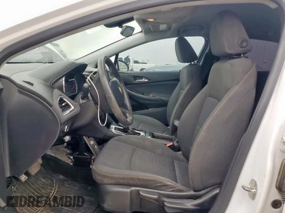 ✅ 2019 Chevrolet Cruze LS • VIN: 1G1BC5SM6K7123320 • Lot: 57381895. Listed on Copart with 111,805 mi. Free auction sales archive from the USA and detailed vehicle history report at DreamBid. Image 7.