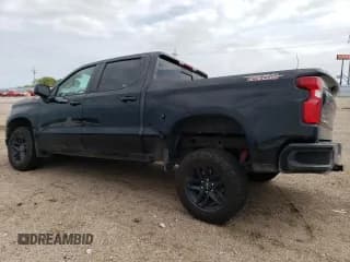 ✅ 2021 Chevrolet Silverado 1500 LT Trail Boss • VIN: 1GCPYFED9MZ342750 • Lot: 66915884. Wystawiony na Copart z przebiegiem 28 398 mil. Bezpłatny archiwum sprzedaży aukcyjnych z USA i szczegółowy raport historii pojazdu na DreamBid. Zdjęcie 2.