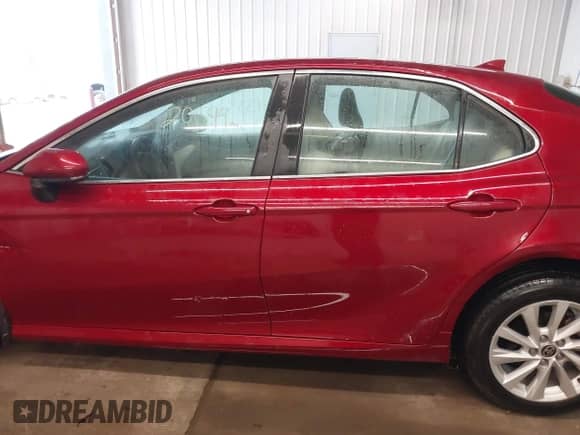 2022 Toyota Camry LE с VIN 4T1C11BK3NU059117, выставлен на аукционе IAAI как лот 41335700 с пробегом 20 649 миль миль и . История ставок и продаж доступна на DreamBid. Изображение 13.