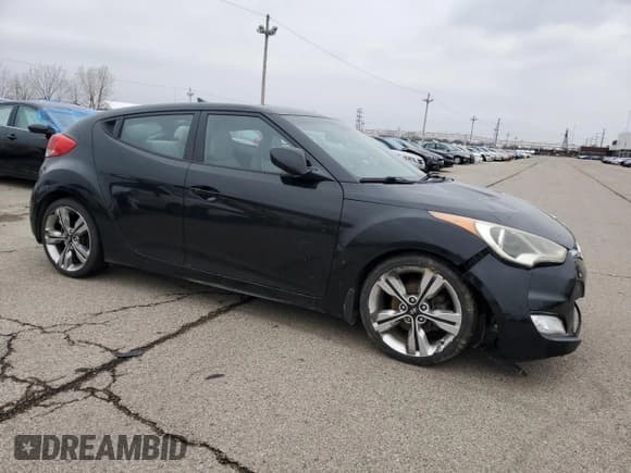 ✅ 2013 Hyundai Veloster w/Black Int • VIN: KMHTC6AD4DU104672 • Lot: 84992204. Listed on Copart with 188,063 mi. Free auction sales archive from the USA and detailed vehicle history report at DreamBid. Image 4.