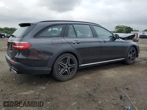 ✅ 2021 Mercedes-Benz E 450 • VIN: W1KZH6AB2MA901850 • Лот: 64392945. Опубликован ранее на Copart с пробегом 44 954 миль. Бесплатный доступ к архиву аукционных продаж из США и подробный отчёт об истории автомобиля на DreamBid. Изображение 3.