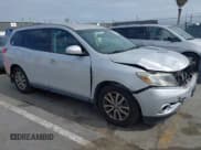 ✅ 2015 Nissan Pathfinder S • VIN: 5N1AR2MN2FC643352 • Lot: 42065631. Listed on IAAI with 82,725 mi. Free auction sales archive from the USA and detailed vehicle history report at DreamBid. Image 1.