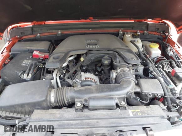 ✅ 2020 Jeep Wrangler Unlimited Sport S • VIN: 1C4HJXDG0LW201902 • Lot: 42372191. Wystawiony na IAAI z przebiegiem 78 724 mil. Bezpłatny archiwum sprzedaży aukcyjnych z USA i szczegółowy raport historii pojazdu na DreamBid. Zdjęcie 10.