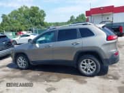 ✅ 2016 Jeep Cherokee 75th Anniversary • VIN: 1C4PJLCS9GW248250 • Лот: 42997565. Опубликован ранее на IAAI с пробегом 83 453 миль. Бесплатный доступ к архиву аукционных продаж из США и подробный отчёт об истории автомобиля на DreamBid. Изображение 14.