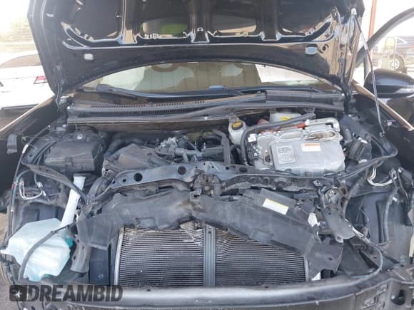 ✅ 2015 Toyota Prius Four • VIN: JTDKDTB31F1110550 • Lot: 43399298. Listed on IAAI with 129,935 mi. Free auction sales archive from the USA and detailed vehicle history report at DreamBid. Image 10.