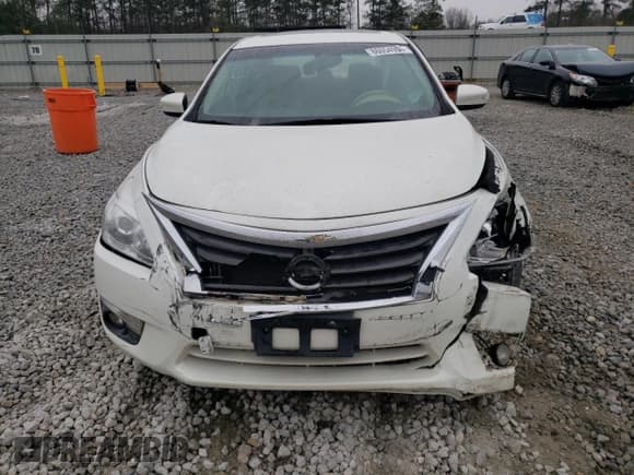 ✅ 2013 Nissan Altima S • VIN: 1N4AL3AP9DN495502 • Lot: 86054904. Wystawiony na Copart z przebiegiem 177 554 mil. Bezpłatny archiwum sprzedaży aukcyjnych z USA i szczegółowy raport historii pojazdu na DreamBid. Zdjęcie 5.