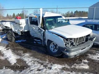 ✅ 2006 Chevrolet Silverado 1500 • VIN: 1GBHC23246F128626 • Lot: 41574542. Listed on IAAI with Not provided. Free auction sales archive from the USA and detailed vehicle history report at DreamBid. Image 1.
