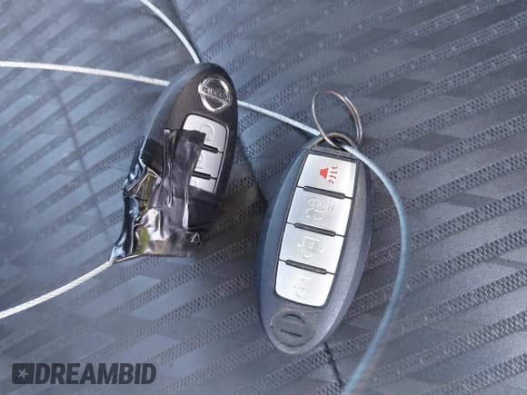 ✅ 2018 Nissan Altima SV • VIN: 1N4AL3AP7JC134177 • Lot: 43682703. Wystawiony na IAAI z przebiegiem 208 564 mil. Bezpłatny archiwum sprzedaży aukcyjnych z USA i szczegółowy raport historii pojazdu na DreamBid. Zdjęcie 11.