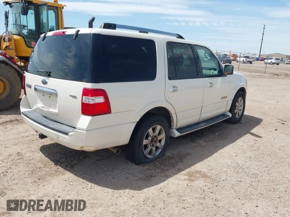 ✅ 2007 Ford Expedition Limited • VIN: 1FMFU19597LA75951 • Lot: 42144578. Listed on IAAI with 291,648 mi. Free auction sales archive from the USA and detailed vehicle history report at DreamBid. Image 4.