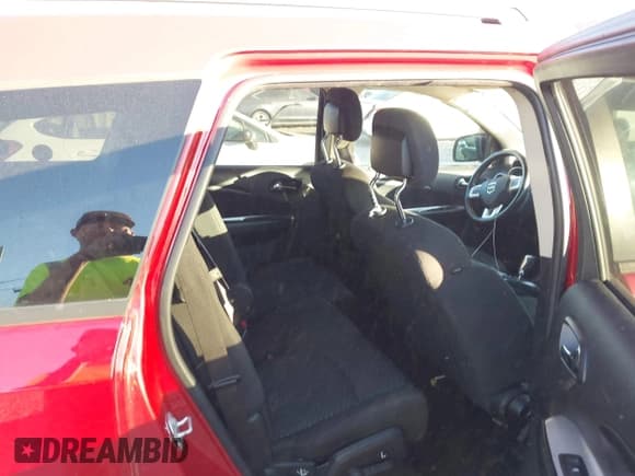 ✅ 2017 Dodge Journey SE • VIN: 3C4PDCAB2HT683936 • Lot: 43631596. Listed on IAAI with 119,798 mi. Free auction sales archive from the USA and detailed vehicle history report at DreamBid. Image 8.