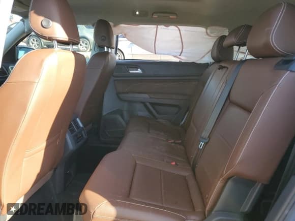 ✅ 2023 Volkswagen Atlas SEL • VIN: 1V2BR2CA0PC513545 • Lot: 92368355. Listed on Copart with 44,475 mi. Free auction sales archive from the USA and detailed vehicle history report at DreamBid. Image 11.
