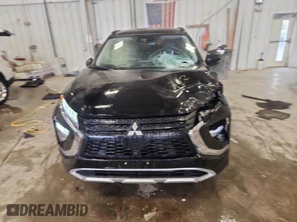 ✅ 2025 Mitsubishi Eclipse Cross SE • VIN: JA4ATWAA1SZ009658 • Лот: 86785725. Опубликован ранее на Copart с пробегом 17 328 миль. Бесплатный доступ к архиву аукционных продаж из США и подробный отчёт об истории автомобиля на DreamBid. Изображение 5.