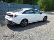 ✅ 2025 Hyundai Elantra SEL Sport • VIN: KMHLM4DG7SU913605 • Lot: 42799444. Listed on IAAI with 25,776 mi. Free auction sales archive from the USA and detailed vehicle history report at DreamBid. Image 4.