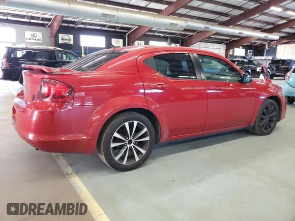 ✅ 2014 Dodge Avenger SE • VIN: 1C3CDZAB0EN138965 • Лот: 68693164. Опубликован ранее на Copart с пробегом 182 764 миль. Бесплатный доступ к архиву аукционных продаж из США и подробный отчёт об истории автомобиля на DreamBid. Изображение 3.