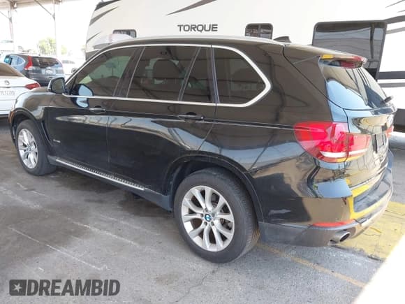 ✅ 2015 BMW X5 xDrive35i • VIN: 5UXKR0C58F0P09238 • Lot: 42736818. Listed on IAAI with 98,473 mi. Free auction sales archive from the USA and detailed vehicle history report at DreamBid. Image 3.