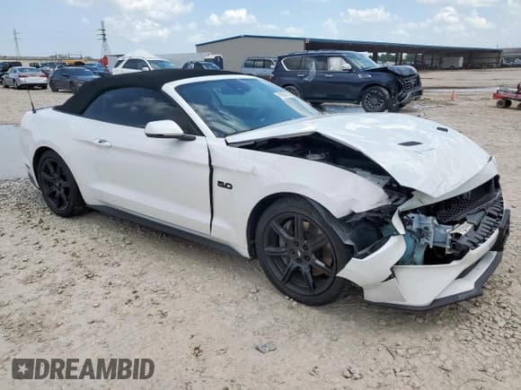 ✅ 2020 Ford Mustang GT Premium • VIN: 1FATP8FF3L5124277 • Lot: 61865115. Listed on Copart with 85,300 mi. Free auction sales archive from the USA and detailed vehicle history report at DreamBid. Image 4.