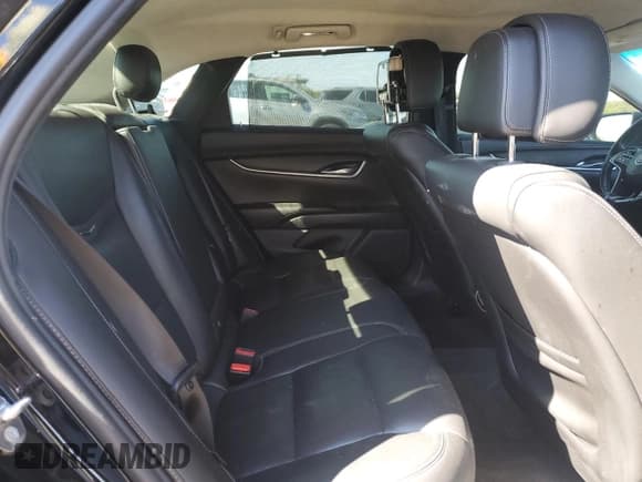 ✅ 2014 Cadillac XTS Livery • VIN: 2G61U5S3XE9141929 • Lot: 85755995. Listed on Copart with 136,308 mi. Free auction sales archive from the USA and detailed vehicle history report at DreamBid. Image 10.