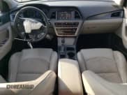 ✅ 2016 Hyundai Sonata Sport • VIN: 5NPE34AF9GH431425 • Лот: 82720395. Опубликован ранее на Copart с пробегом 121 902 миль. Бесплатный доступ к архиву аукционных продаж из США и подробный отчёт об истории автомобиля на DreamBid. Изображение 8.