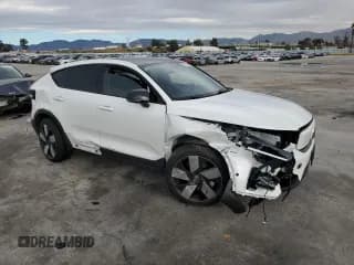 ✅ 2023 Volvo C40 Ultimate • VIN: YV4ED3GM8P2037040 • Lot: 37162894. Listed on Copart with Not provided. Free auction sales archive from the USA and detailed vehicle history report at DreamBid. Image 4.