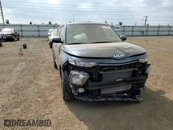 ✅ 2022 Kia Soul EX • VIN: KNDJ33AU3N7826399 • Lot: 65713835. Wystawiony na Copart z przebiegiem 57 886 mil. Bezpłatny archiwum sprzedaży aukcyjnych z USA i szczegółowy raport historii pojazdu na DreamBid. Zdjęcie 13.