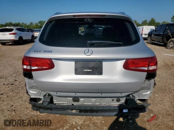 ✅ 2016 Mercedes-Benz GLC 300 • VIN: WDC0G4JB8GF019836 • Lot: 71556825. Listed on Copart with 92,786 mi. Free auction sales archive from the USA and detailed vehicle history report at DreamBid. Image 6.