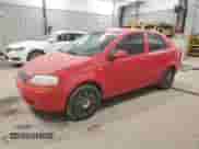 2004 Chevrolet Aveo LS z VIN KL1TJ52614B258568, wystawiony jako Copart lot #84412874 z przebiegiem 150 051 mil mil oraz Czysty tytuł • Clean title. Historia ofert i sprzedaży dostępna na DreamBid. Obrazek 1.