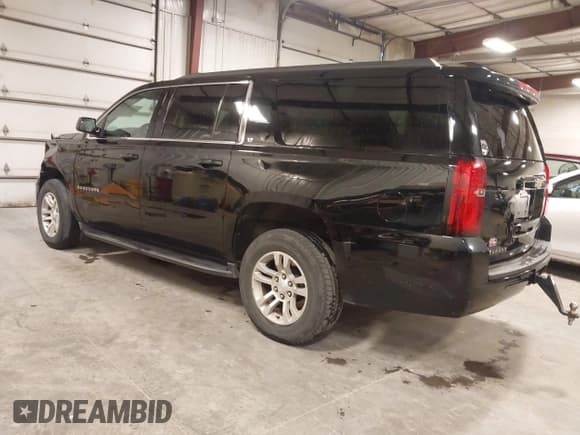 ✅ 2020 Chevrolet Suburban LT • VIN: 1GNSKHKC6LR182383 • Lot: 43640423. Listed on IAAI with 171,299 mi. Free auction sales archive from the USA and detailed vehicle history report at DreamBid. Image 3.
