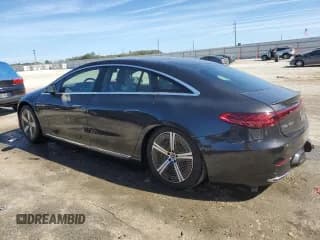 ✅ 2023 Mercedes-Benz EQS 450+ • VIN: W1KCG2DBXPA033002 • Лот: 42047594. Опубликован ранее на Copart с пробегом 8 826 миль. Бесплатный доступ к архиву аукционных продаж из США и подробный отчёт об истории автомобиля на DreamBid. Изображение 2.
