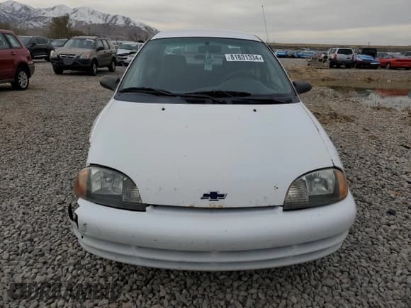 ✅ 2001 Chevrolet Metro Lsi • VIN: 2C1MR522X16713531 • Лот: 81831334. Опубликован ранее на Copart с пробегом 146 481 миль. Бесплатный доступ к архиву аукционных продаж из США и подробный отчёт об истории автомобиля на DreamBid. Изображение 5.