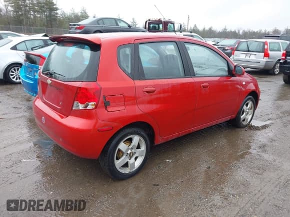 ✅ 2006 Chevrolet Aveo LT • VIN: KL1TG66696B580148 • Lot: 41823683. Wystawiony na IAAI z przebiegiem 76 395 mil. Bezpłatny archiwum sprzedaży aukcyjnych z USA i szczegółowy raport historii pojazdu na DreamBid. Zdjęcie 4.