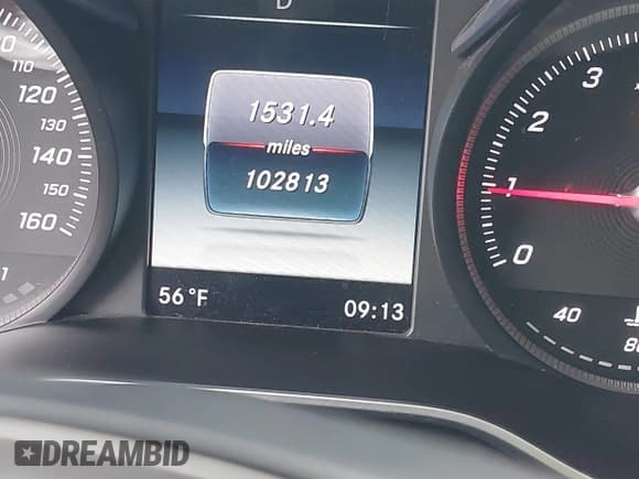 ✅ 2017 Mercedes-Benz GLC 300 • VIN: WDC0G4JBXHF198091 • Лот: 43716003. Опубликован ранее на IAAI с пробегом 102 813 миль. Бесплатный доступ к архиву аукционных продаж из США и подробный отчёт об истории автомобиля на DreamBid. Изображение 16.