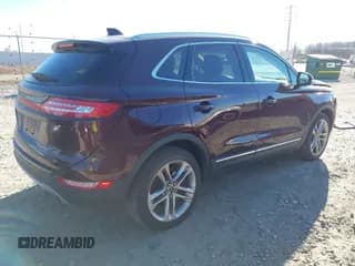 ✅ 2017 Lincoln MKC Reserve • VIN: 5LMCJ3D9XHUL49443 • Lot: 43695837. Listed on IAAI with 206,270 mi. Free auction sales archive from the USA and detailed vehicle history report at DreamBid. Image 4.
