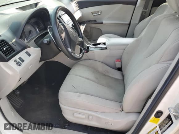 ✅ 2012 Toyota Venza LE • VIN: 4T3BA3BB6CU029704 • Лот: 71411995. Опубликован ранее на Copart с пробегом Не указан. Бесплатный доступ к архиву аукционных продаж из США и подробный отчёт об истории автомобиля на DreamBid. Изображение 7.