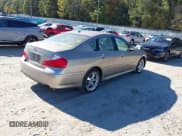 ✅ 2008 Infiniti M • VIN: JNKAY01E28M603042 • Lot: 43435026. Listed on IAAI with 194,449 mi. Free auction sales archive from the USA and detailed vehicle history report at DreamBid. Image 4.