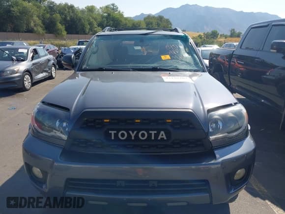✅ 2008 Toyota 4Runner SR5 • VIN: JTEBU14R988107634 • Lot: 43159267. Wystawiony na IAAI z przebiegiem 195 299 mil. Bezpłatny archiwum sprzedaży aukcyjnych z USA i szczegółowy raport historii pojazdu na DreamBid. Zdjęcie 12.