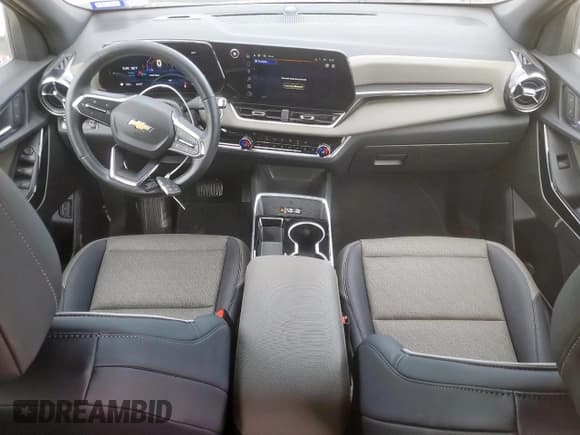 ✅ 2025 Chevrolet Equinox AWD LT • VIN: 3GNAXPEG3SL218316 • Lot: 62919695. Wystawiony na Copart z przebiegiem 2 951 mil. Bezpłatny archiwum sprzedaży aukcyjnych z USA i szczegółowy raport historii pojazdu na DreamBid. Zdjęcie 8.