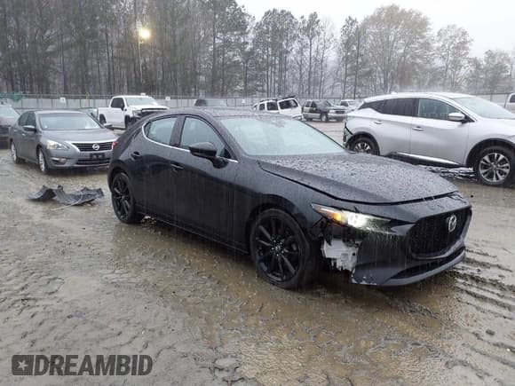 ✅ 2019 Mazda 3 Premium • VIN: JM1BPANMXK1116678 • Лот: 41063787. Опубликован ранее на IAAI с пробегом 68 750 миль. Бесплатный доступ к архиву аукционных продаж из США и подробный отчёт об истории автомобиля на DreamBid. Изображение 1.