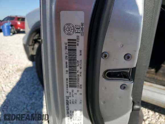 2009 Dodge 1500 SLT с VIN 1D3HV18T89S824300, выставлен на аукционе Copart как лот 73160654 с пробегом 208 989 миль миль и Списание • Salvage title. История ставок и продаж доступна на DreamBid. Изображение 12.