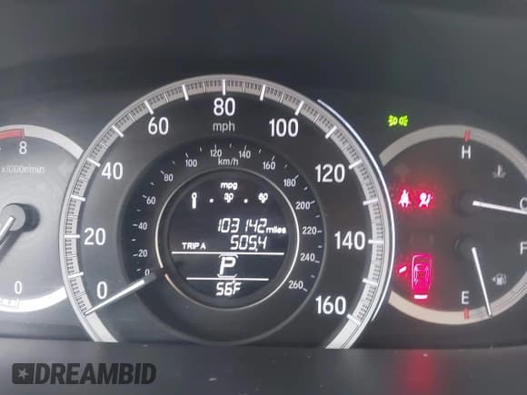 ✅ 2016 Honda Accord LX • VIN: 1HGCR2F34GA141899 • Лот: 43551264. Опубликован ранее на IAAI с пробегом 103 142 миль. Бесплатный доступ к архиву аукционных продаж из США и подробный отчёт об истории автомобиля на DreamBid. Изображение 7.