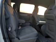 ✅ 2017 Chevrolet Traverse LT • VIN: 1GNKRHKD1HJ270767 • Lot: 86884925. Wystawiony na Copart z przebiegiem 172 863 mil. Bezpłatny archiwum sprzedaży aukcyjnych z USA i szczegółowy raport historii pojazdu na DreamBid. Zdjęcie 11.