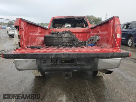 ✅ 2007 Chevrolet Silverado 2500HD Work Truck • VIN: 1GCHK29K07E537087 • Лот: 79257954. Опубликован ранее на Copart с пробегом Не указан. Бесплатный доступ к архиву аукционных продаж из США и подробный отчёт об истории автомобиля на DreamBid. Изображение 6.