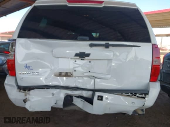 ✅ 2013 Chevrolet Tahoe LT • VIN: 1GNSKBE02DR379289 • Lot: 43664271. Listed on IAAI with 163,086 mi. Free auction sales archive from the USA and detailed vehicle history report at DreamBid. Image 6.