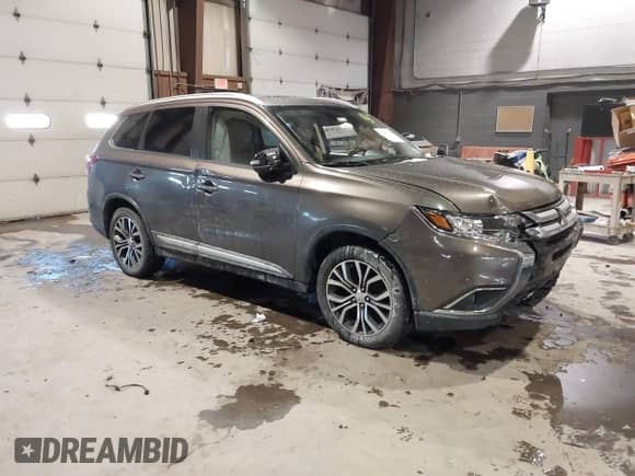 2017 Mitsubishi Outlander SE с VIN JA4AZ3A35HZ069126, выставлен на аукционе IAAI как лот 41391754 с пробегом 70 160 миль миль и . История ставок и продаж доступна на DreamBid. Изображение 1.