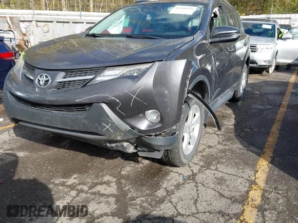 ✅ 2014 Toyota RAV4 XLE • VIN: 2T3RFREV4EW203314 • Lot: 43510326. Listed on IAAI with 110,412 mi. Free auction sales archive from the USA and detailed vehicle history report at DreamBid. Image 6.