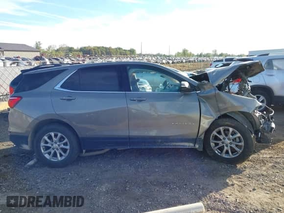 2018 Chevrolet Equinox LT with VIN 3GNAXJEV9JS621104, listed as a IAAI auction lot 43349961 with 166,363 mi miles and . Bid and sale history available at DreamBid. Image 12.