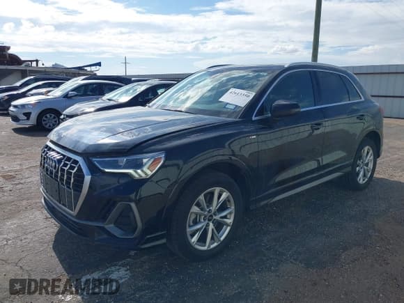 ✅ 2024 Audi Q3 S line Premium • VIN: WA1DECF39R1046000 • Lot: 42613350. Wystawiony na IAAI z przebiegiem 47 153 mil. Bezpłatny archiwum sprzedaży aukcyjnych z USA i szczegółowy raport historii pojazdu na DreamBid. Zdjęcie 2.