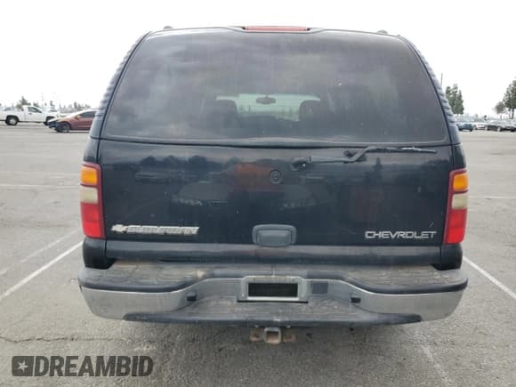 ✅ 2003 Chevrolet Suburban LS • VIN: 3GNEC16T43G296118 • Лот: 54633345. Опубликован ранее на Copart с пробегом 143 091 миль. Бесплатный доступ к архиву аукционных продаж из США и подробный отчёт об истории автомобиля на DreamBid. Изображение 6.