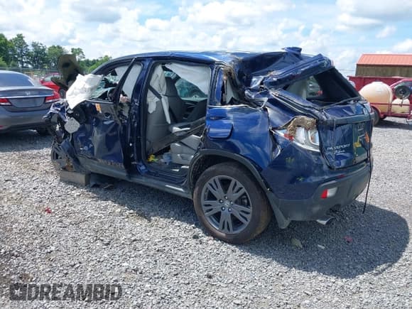 ✅ 2021 Honda Passport EX-L • VIN: 5FNYF8H51MB020250 • Lot: 40009629. Listed on IAAI with 54,239 mi. Free auction sales archive from the USA and detailed vehicle history report at DreamBid. Image 3.