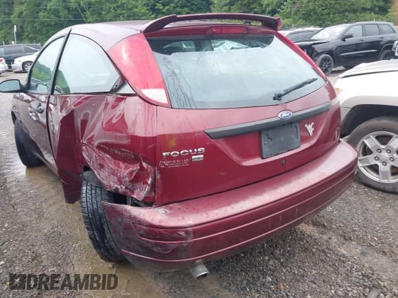 ✅ 2007 Ford Focus S • VIN: 1FAHP31N47W210835 • Lot: 42616838. Listed on IAAI with 103,886 mi. Free auction sales archive from the USA and detailed vehicle history report at DreamBid. Image 3.